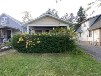 Property at 212 74th Street, Niagara Falls, NY 14304