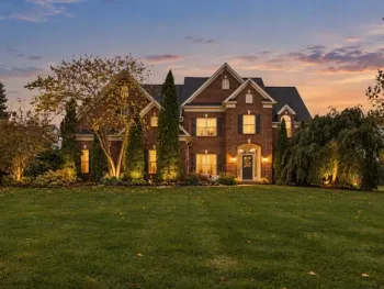 Property at 3 Claridge Circle, Penfield, NY 14580