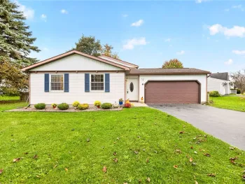 Property at 4 Citation Drive, Henrietta, NY 14467