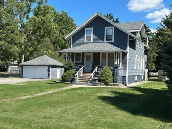 Property at 8 Melrose Road, Amherst, NY 14221