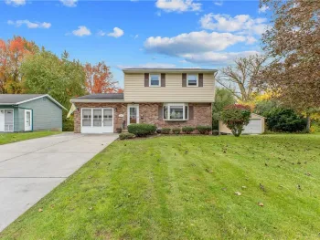 Property at 204 Chestnut Heights Drive, Salina, NY 13088