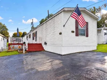Property at 7 Mobile Parkway, Arcadia, NY 14513