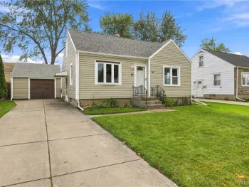 Property at 62 Waverly Avenue, Tonawanda, NY 14217