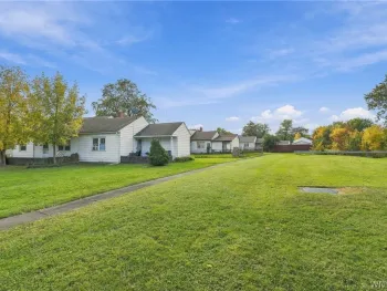 Property at 3 Redwood Drive, Cheektowaga, NY 14225
