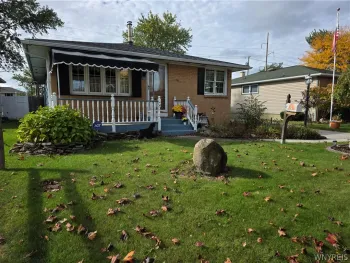 Property at 186 Lou Ann Drive, Cheektowaga, NY 14043