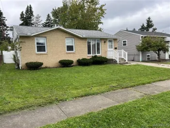 Property at 6 Mayberry Drive, Cheektowaga, NY 14227