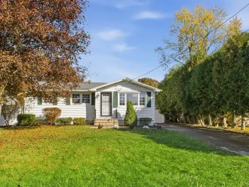 Property at 105 Glenwood Drive, Clay, NY 13090