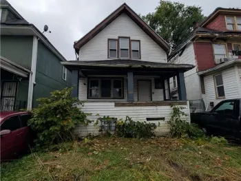 Property at 29 E Woodlawn Avenue, Buffalo, NY 14211