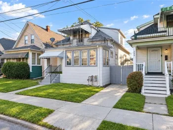 Property at 271 Roslyn Street, Buffalo, NY 14215