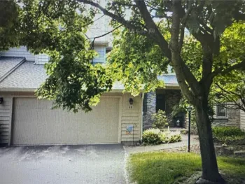 Property at 48 Colonial Circle, Perinton, NY 14450