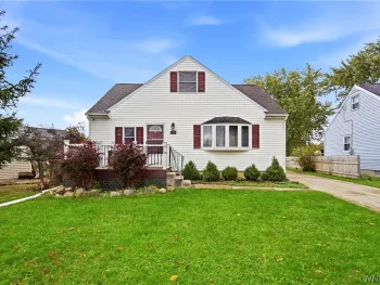Property at 83 Colonial Drive, Tonawanda, NY 14150