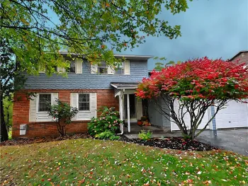 Property at 4851 Pembroke Dr, Manlius, NY 13104