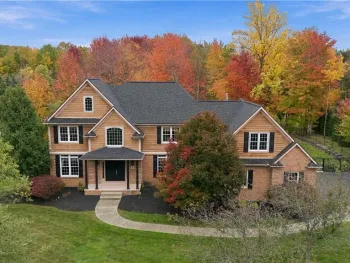 Property at 60 Grand View, Orchard Park, NY 14127