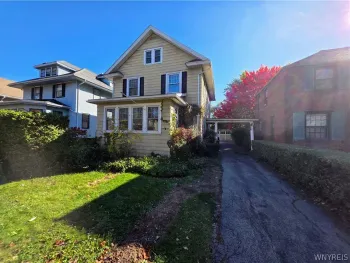 Property at 33 E Girard Boulevard, Tonawanda, NY 14217