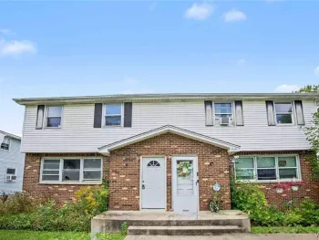 Property at 318 Sundridge Drive, Amherst, NY 14228