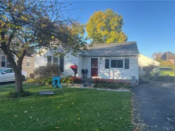 Property at 103 N Florida Rd, Salina, NY 13211