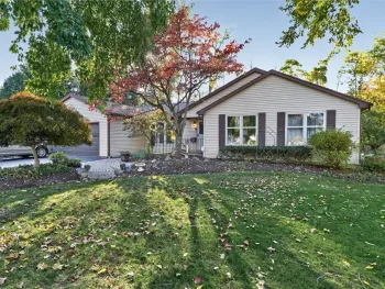 Property at 1009 Heritage Park Drive, Webster, NY 14580