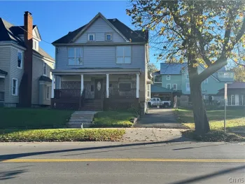 Property at 3023 S Salina Street, Syracuse, NY 13205