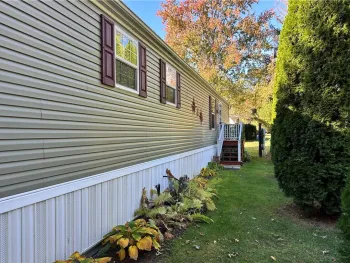 Property at 1526 Barefoot Lane, Caledonia, NY 14423