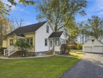 Property at 3600 Transit Road, Orchard Park, NY 14127