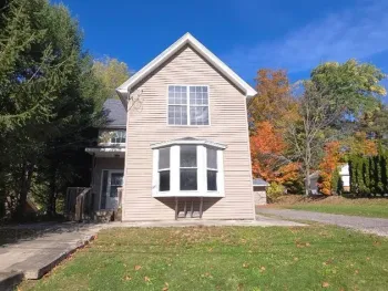 Property at 4 Maple Place, Hanover, NY 14136