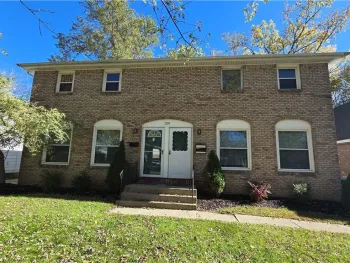 Property at 120 E Summerset Lane, Amherst, NY 14228