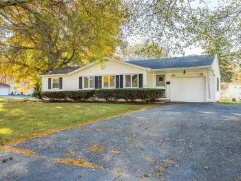 Property at 162 Kaymar Dr Drive, Greece, NY 14616