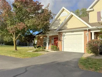 Property at 782 Royal Sunset Drive, Webster, NY 14580