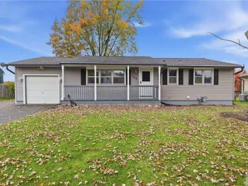 Property at 189 Vollmer Parkway, Henrietta, NY 14623
