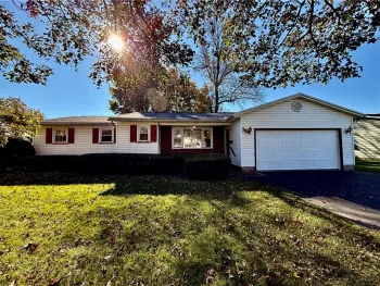 Property at 35 Kentwood Drive, Greece, NY 14626