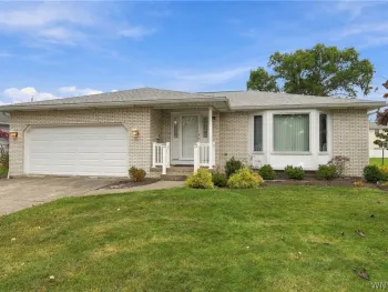 Property at 390 Willow Green Drive, Amherst, NY 14228