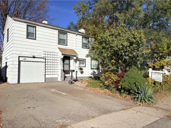 Property at 100 Beverly Hgts, Greece, NY 14616