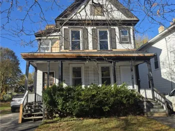 Property at 258 W Brighton Avenue, Syracuse, NY 13205