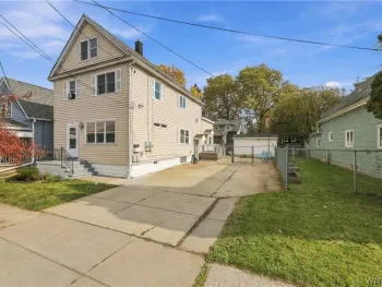 Property at 39 Pulaski Street, Buffalo, NY 14206