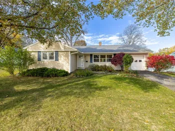 Property at 40 Circle Drive, Canandaigua City, NY 14424