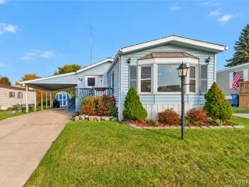 Property at 6 Minute Lane, Hamburg, NY 14075