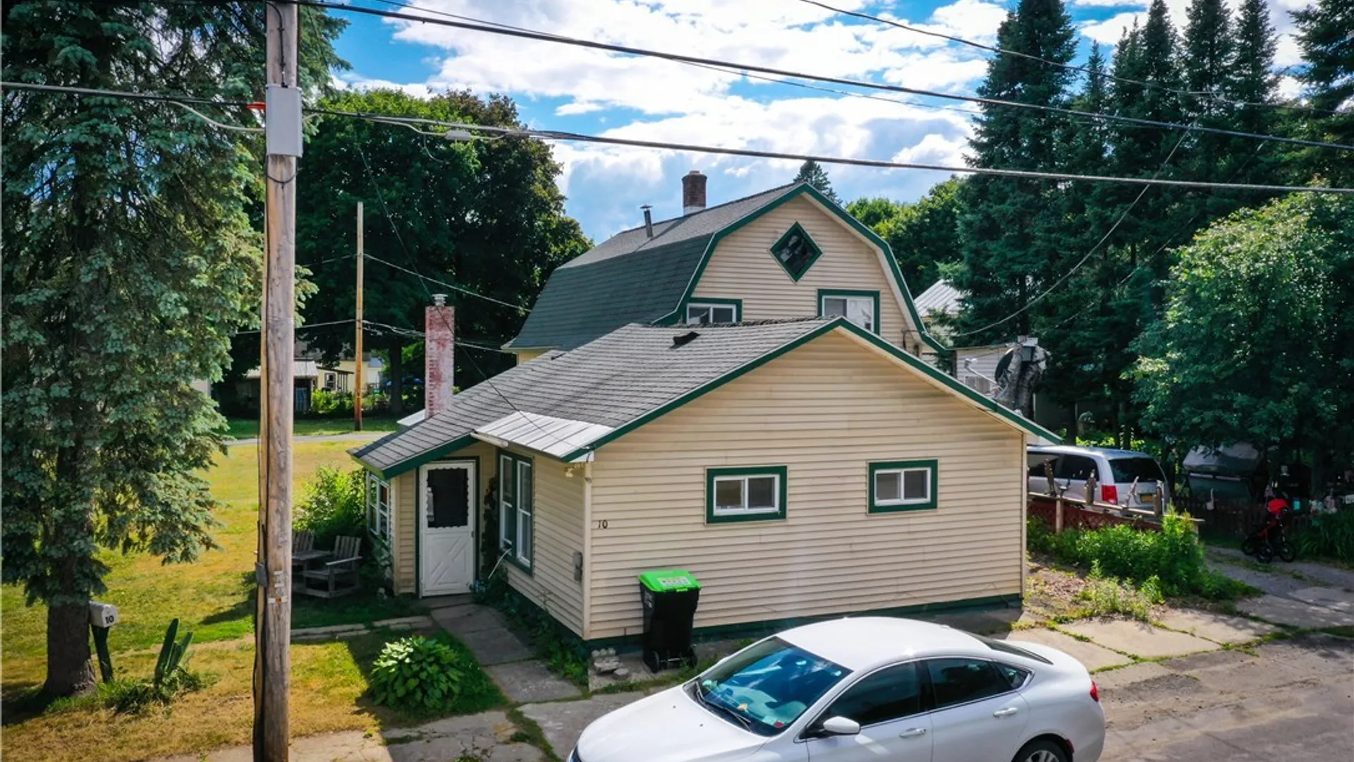 Property at 10 E Faville Avenue, Manheim, NY 13329 4